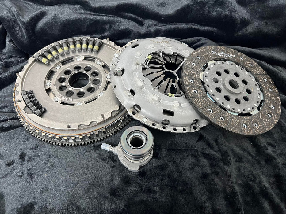 Ford Focus MK2 RS LUK OEM Full Clutch Kit & Dual Mass Flywheel (DMF) Kit – fits MK2 ST 225