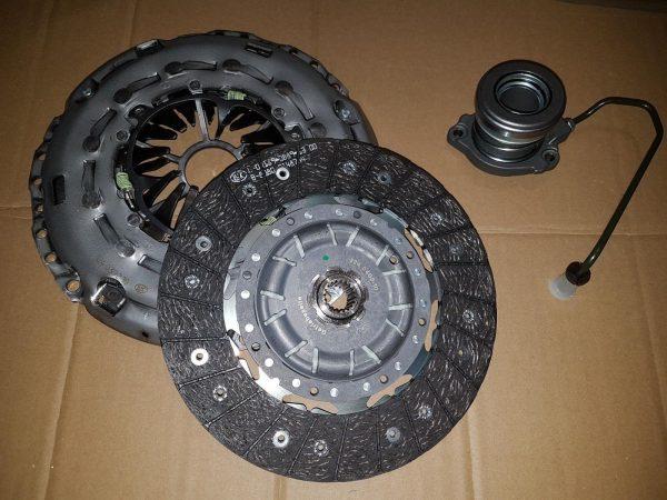 LUK OEM Clutch Kit for Vauxhall Astra MK5 VXR Z20LEH & M32